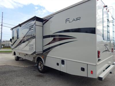 2017 Fleetwood Flair 30P   - Photo 51 - Angola, IN 46703