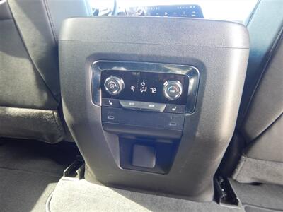 2026 Chevrolet Suburban Z71  4wd - Photo 17 - Angola, IN 46703