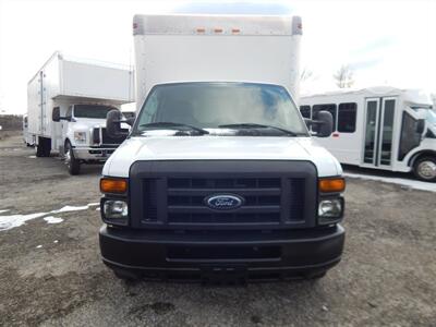 2014 Ford E-350 SD  12' Box - Photo 4 - Angola, IN 46703
