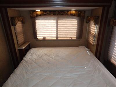 2016 Forest River Sunseeker 3010DS   - Photo 40 - Angola, IN 46703