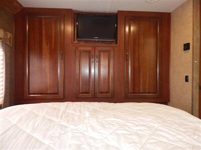 2016 Forest River Sunseeker 3010DS   - Photo 41 - Angola, IN 46703