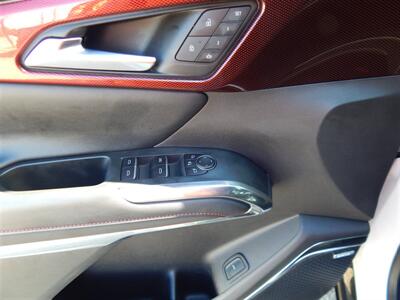 2025 Chevrolet Traverse RS  AWD - Photo 28 - Angola, IN 46703