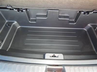 2025 Chevrolet Traverse RS  AWD - Photo 13 - Angola, IN 46703