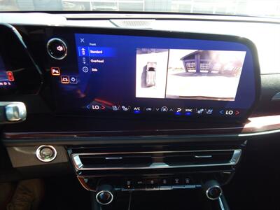 2025 Chevrolet Traverse RS  AWD - Photo 33 - Angola, IN 46703