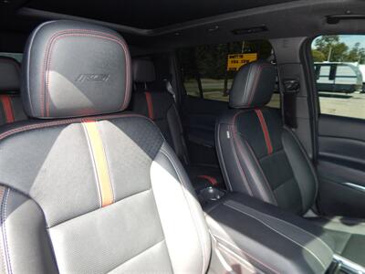 2025 Chevrolet Traverse RS  AWD - Photo 20 - Angola, IN 46703