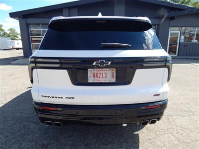 2025 Chevrolet Traverse RS  AWD - Photo 4 - Angola, IN 46703