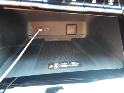 2025 Chevrolet Traverse RS  AWD - Photo 34 - Angola, IN 46703
