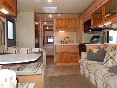 2008 Jayco Greyhawk 30GS   - Photo 22 - Angola, IN 46703