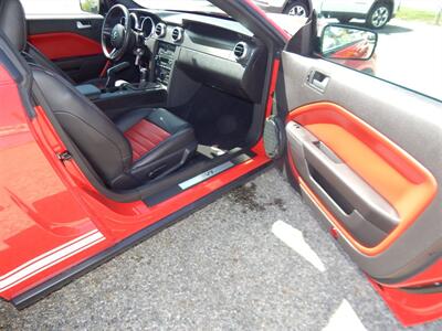 2008 Ford Mustang Mustang   - Photo 16 - Angola, IN 46703