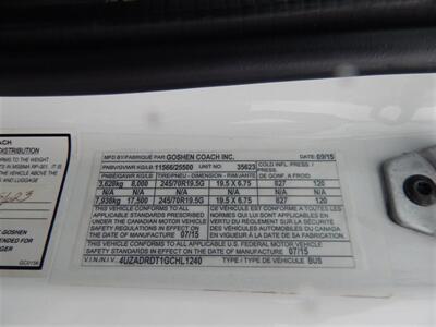 2016 Freightliner Goshen Coach Bus  36 Passenger - Photo 8 - Angola, IN 46703