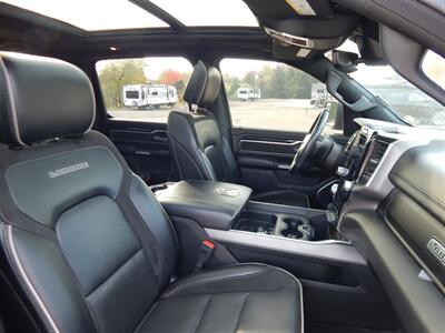 2021 RAM 1500 Laramie   - Photo 22 - Angola, IN 46703
