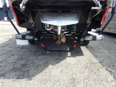 2022 Malibu Wakesetter 22LSV   - Photo 8 - Angola, IN 46703