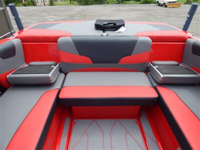 2022 Malibu Wakesetter 22 LSV   - Photo 33 - Angola, IN 46703