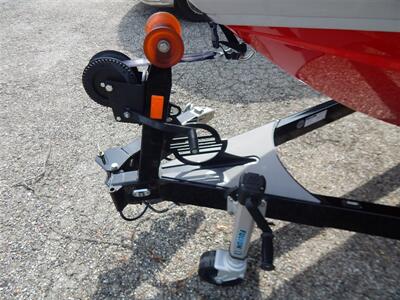2022 Malibu Wakesetter 22LSV   - Photo 11 - Angola, IN 46703