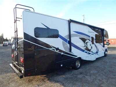 2022 Thor Chateau 31W  Bunkhouse - Photo 7 - Angola, IN 46703