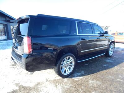 2018 GMC Yukon XL SLT  4wd - Photo 8 - Angola, IN 46703