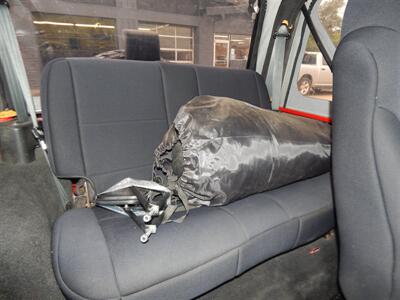 2004 Jeep Wrangler X 2dr   - Photo 35 - Angola, IN 46703