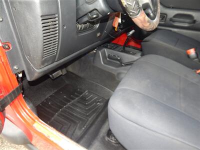 2004 Jeep Wrangler X 2dr   - Photo 30 - Angola, IN 46703