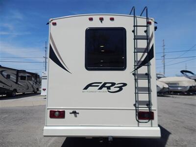 2017 Forest River FR3 30DS   - Photo 8 - Angola, IN 46703