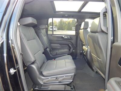 2026 Chevrolet Suburban RST  3.0 liter Duramax - Photo 16 - Angola, IN 46703
