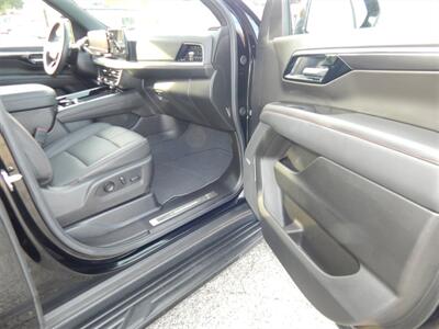 2026 Chevrolet Suburban RST  3.0 liter Duramax - Photo 17 - Angola, IN 46703