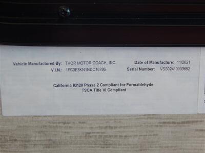 2022 Thor Vegas 24.1   - Photo 29 - Angola, IN 46703
