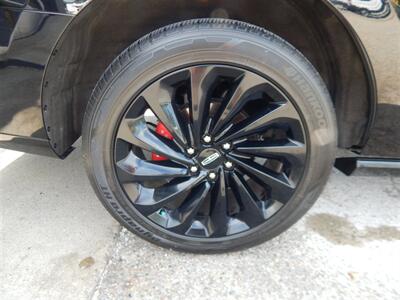 2020 Lincoln Navigator Reserve  4wd - Photo 13 - Angola, IN 46703