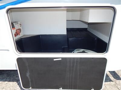 2022 Coachmen Cross Trail 26XG   - Photo 15 - Angola, IN 46703