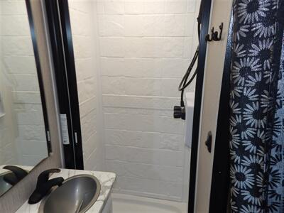 2022 Coachmen Cross Trail 26XG   - Photo 36 - Angola, IN 46703