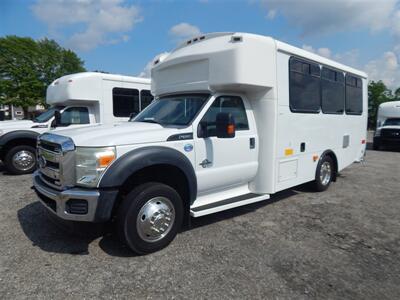 2012 FORD F-550 XL  20 passenger - Photo 3 - Angola, IN 46703