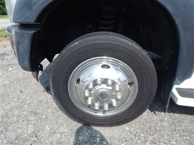 2012 FORD F-550 XL  20 passenger - Photo 10 - Angola, IN 46703
