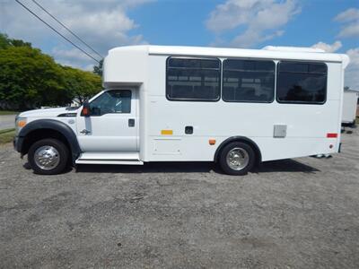 2012 FORD F-550 XL  20 passenger - Photo 1 - Angola, IN 46703