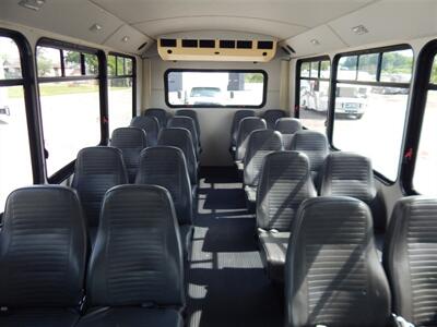 2012 FORD F-550 XL  20 passenger - Photo 24 - Angola, IN 46703