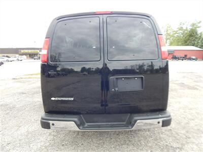 2022 Chevrolet Express LT 3500   - Photo 8 - Angola, IN 46703