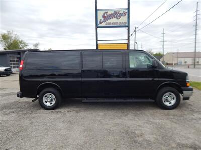 2022 Chevrolet Express LT 3500   - Photo 6 - Angola, IN 46703