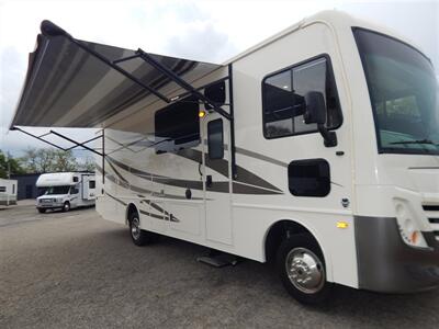 2019 Fleetwood Flair 29m   - Photo 24 - Angola, IN 46703