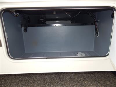 2019 Fleetwood Flair 29m   - Photo 19 - Angola, IN 46703