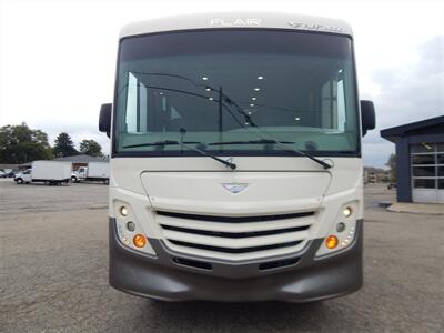 2019 Fleetwood Flair 29m   - Photo 4 - Angola, IN 46703