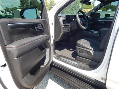 2025 Chevrolet Suburban RST  4wd - Photo 27 - Angola, IN 46703