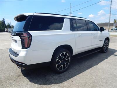 2025 Chevrolet Suburban RST  4wd - Photo 8 - Angola, IN 46703