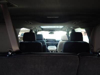 2025 Chevrolet Suburban RST  4wd - Photo 13 - Angola, IN 46703