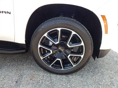 2025 Chevrolet Suburban RST  4wd - Photo 22 - Angola, IN 46703