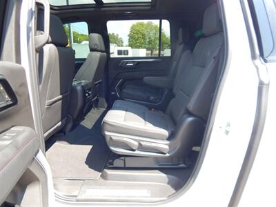 2025 Chevrolet Suburban RST  4wd - Photo 24 - Angola, IN 46703