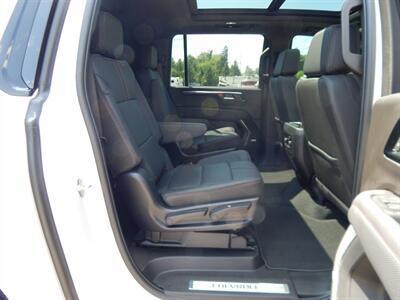 2025 Chevrolet Suburban RST  4wd - Photo 16 - Angola, IN 46703
