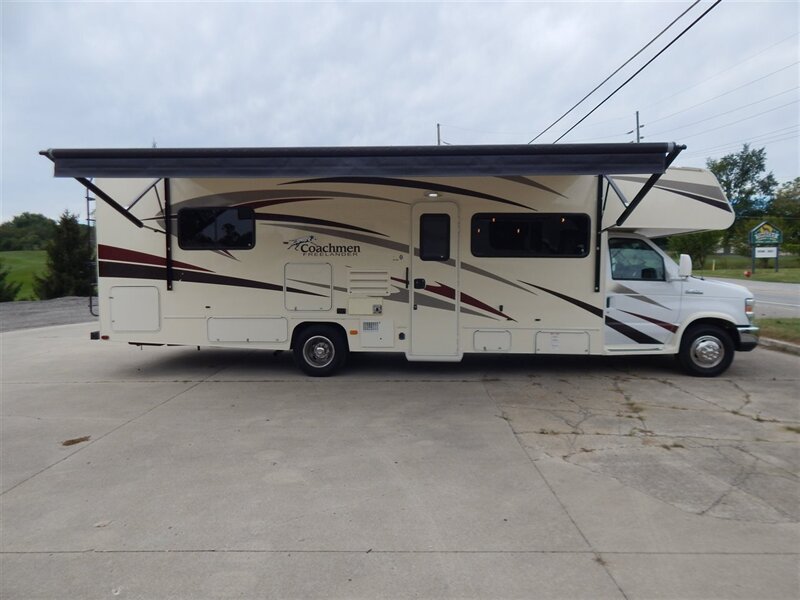 2016 Coachmen Freelander 29KS  
