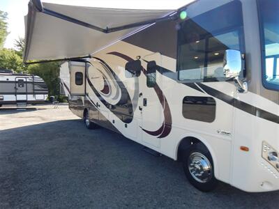 2017 Thor Hurricane 35M   - Photo 31 - Angola, IN 46703