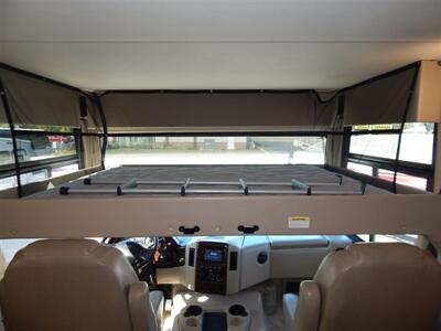 2017 Thor Hurricane 35M   - Photo 56 - Angola, IN 46703