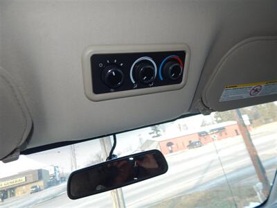 2019 Chevrolet Express LS 3500  15 Passenger - Photo 23 - Angola, IN 46703