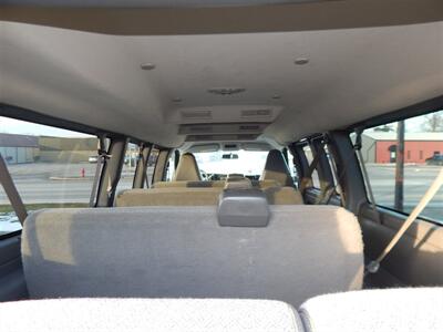 2019 Chevrolet Express LS 3500  15 Passenger - Photo 10 - Angola, IN 46703