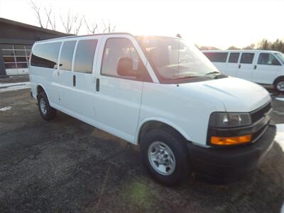 2019 Chevrolet Express LS 3500  15 Passenger - Photo 5 - Angola, IN 46703